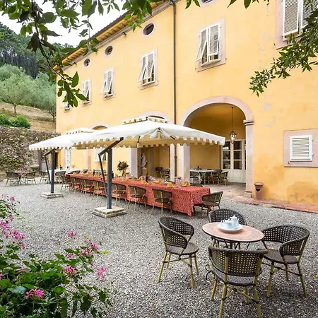 Villa Elegant Hillside With Panoramic Views